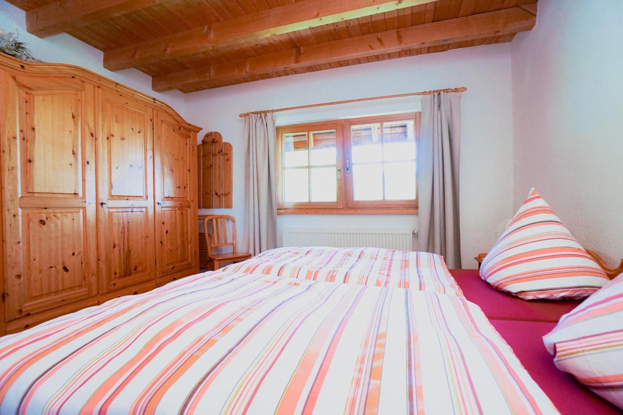 Hubertus Lodge Ibach Rom bilde